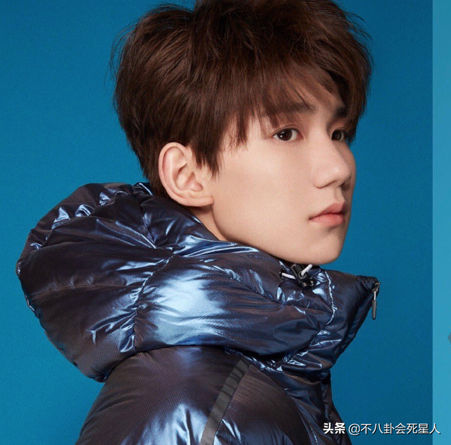 古装女星施法姿势，关晓彤是“五毛钱特效”，杨幂被赞演技爆棚！_腾讯新闻