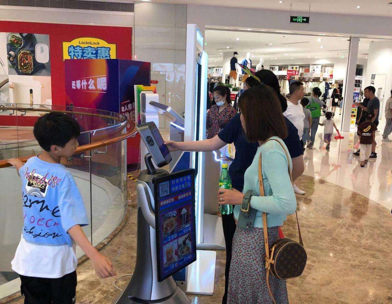关于艾雨机器人官网-艾雨机器人-QQ群管机器人-红包引流群管机器人-名片赞引流群管-综合QQ群管插件-艾雨引流群管-QQ群管助手-广告杀手-艾雨机器人插件的信息
